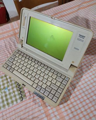 PC portatile vintage TANDY