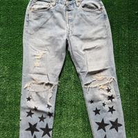Jeans Levi's Strappati con Stelle W28