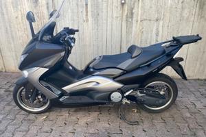 Yamaha T Max - 2012