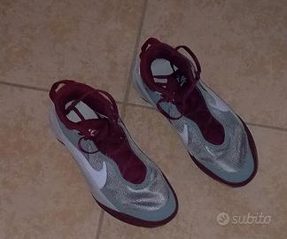 Scarpe  Nike grigie