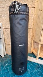 Sacco Boxe 32Kg 120cm con mezzi guanti - Outshock