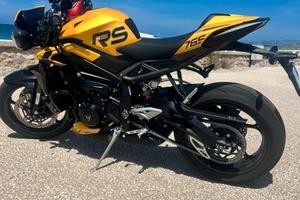Triumph street triple RS 765