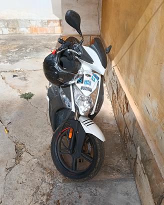 Vend Kymco 50 cc 4 tempi-2016-revisione 2025 ok