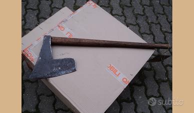 Ascia o barda antica