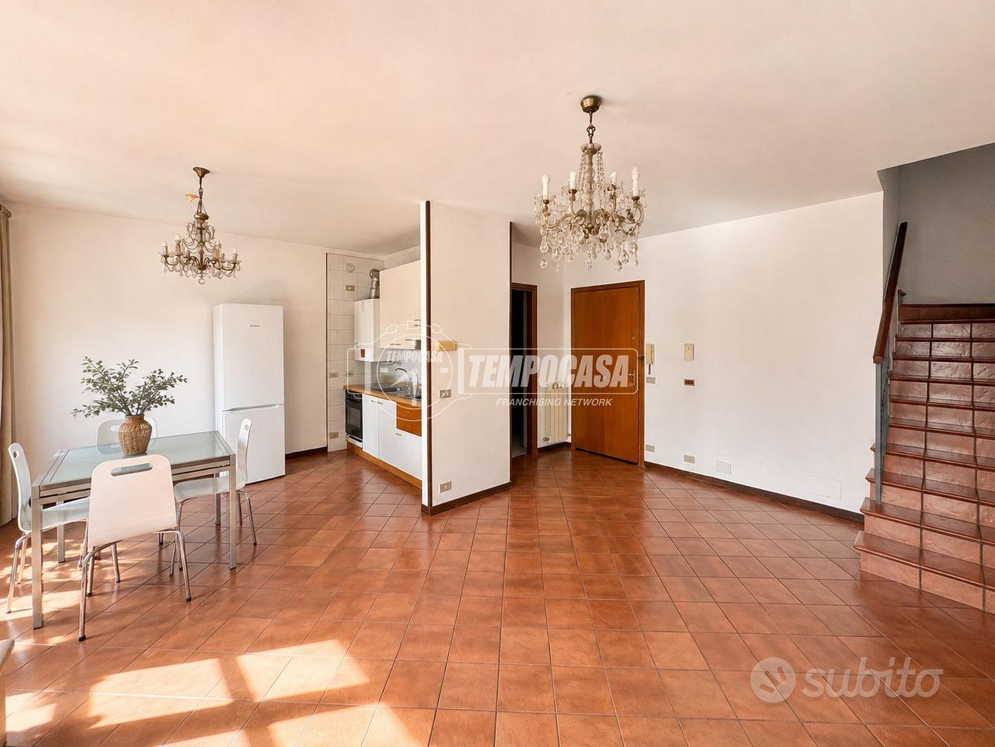 Apartment in Mirandola, Modena - Vista 2