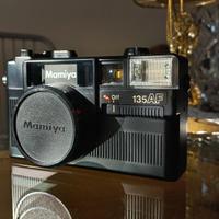 Fotocamera MAMIYA 135AF anni '80