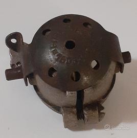 Chiusino per tubo di scarico 