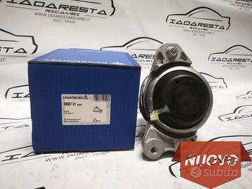 Supporto Motore Mercedes Classe C W205 2052405217