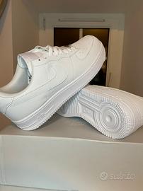 Nike Air Force 1 bianche, taglia 37