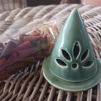 Porta Incenso in Ceramica con Incensi Inclusi