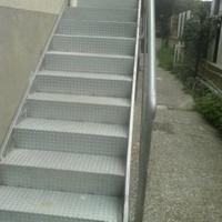 scala a piu piani esterna o interna