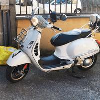 vespa 300 gts super 