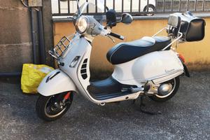 vespa 300 gts super 