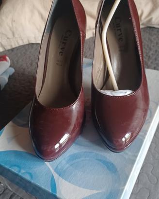 décolleté con tacco