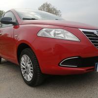 Lancia Ypsilon 0.9 TwinAir 85 CV 5 porte Metano Ec