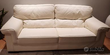 Divano in pelle colore bianco