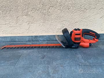 Tagliasiepe elettrico