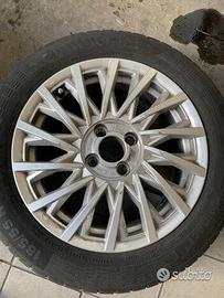 Cerchi fiat 500 r15 2018 con gomme