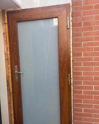 Portoncino da esterno in PVC
