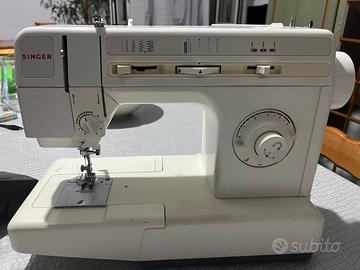 Macchina da cucire singer