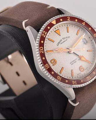 Armand Nicolet VS1 GMT,  nuovo full set