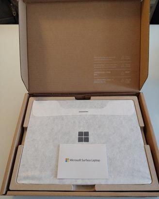 PC Microsoft Surface Laptop 