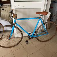 Bici scatto fisso