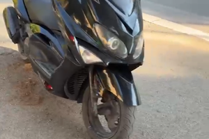 2004 - Yamaha T-Max 500