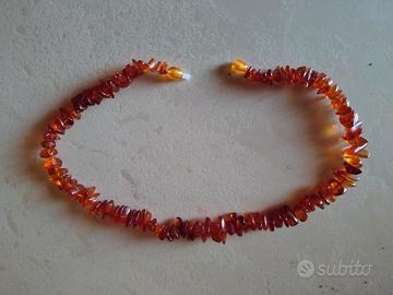 Collana in ambra baltica 