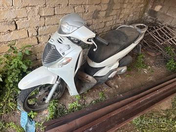 Plastiche sh 125i