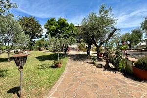 VILLA SINGOLA A ROMA