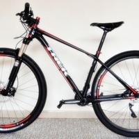 Coppia mountain bike TREK Superfly 5 e X-Caliber 9