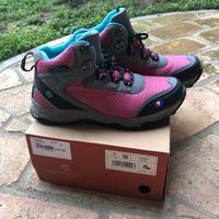 Scarponi da trekking n. 38