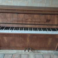 Pianoforte verticale