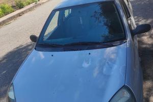 L'auto più iconica.. La Clio 2.