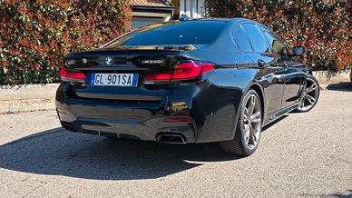 BMW M550i