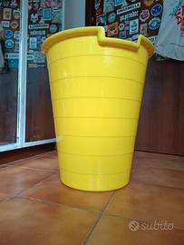 secchio porta tutto in plastica dura 