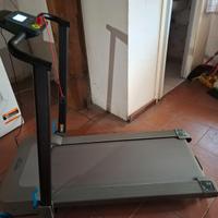 Tapis roulant elettrico richiudibile