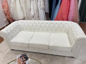 Divano Chesterfield Bianco