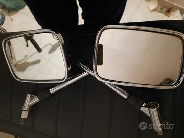 Specchi retrovisori per moto d'epoca