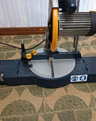 Troncatrice legno 