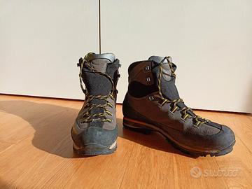 Scarponi La Sportiva Trango Tech Leather GTX 