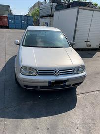 Ricambi golf 4 1998 vari modelli e colori