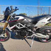 Aprilia Dorsoduro 1200