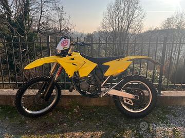 Suzuki RM 125