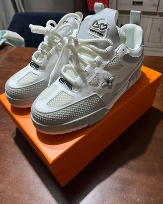 Lv skate bianche e grigie