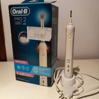 Oral B-Braun Pro 2 2700