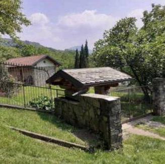 Immobile in asta di 1520 m² con 3 locali a Montegr