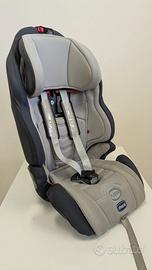 Seggiolino per auto Chicco 9-36 kg con Alzatina