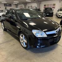 Opel Tigra TwinTop 1.4 16V Sport